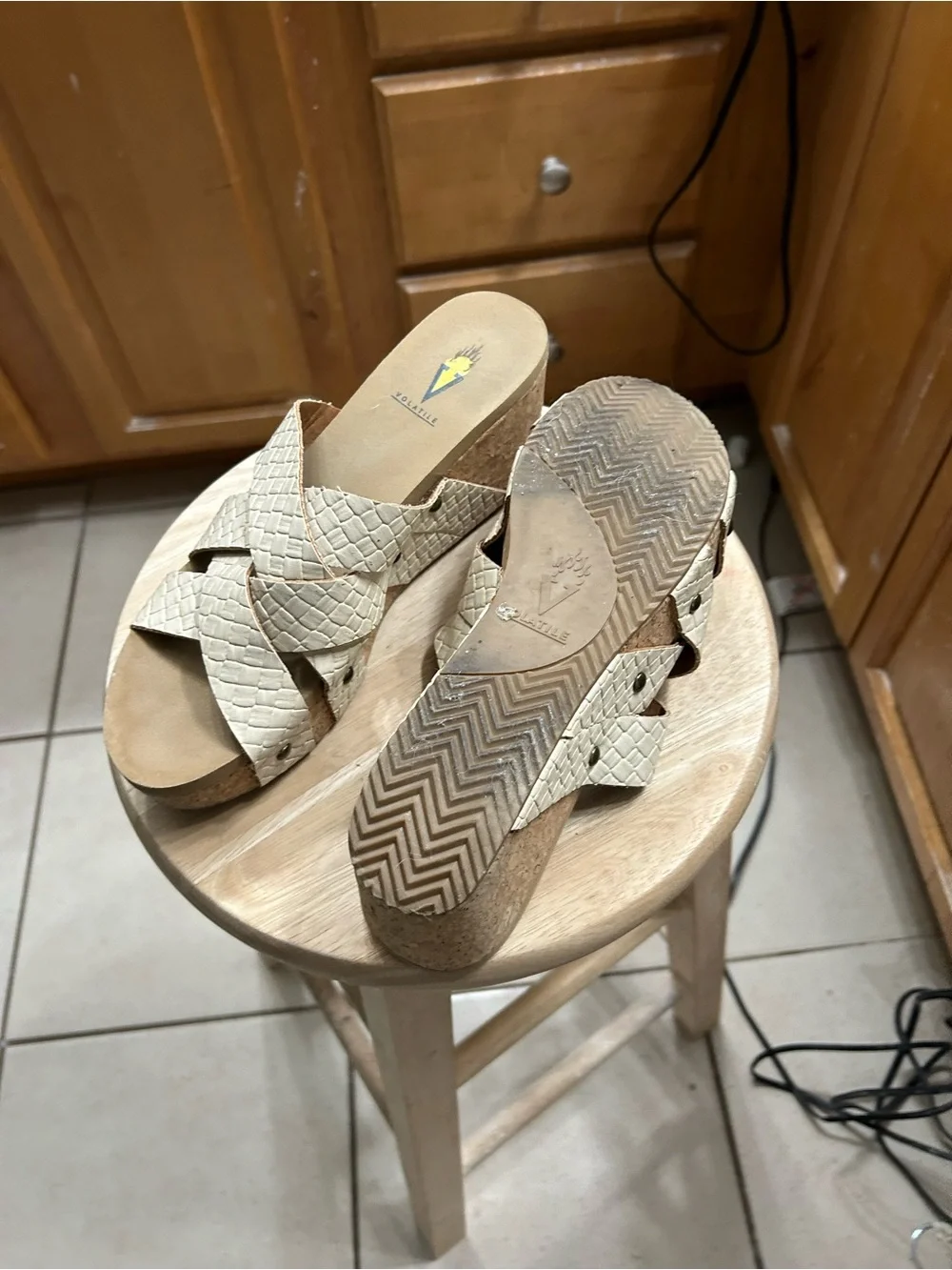 Vionic Cream Woven Crisscross Wedge Slides